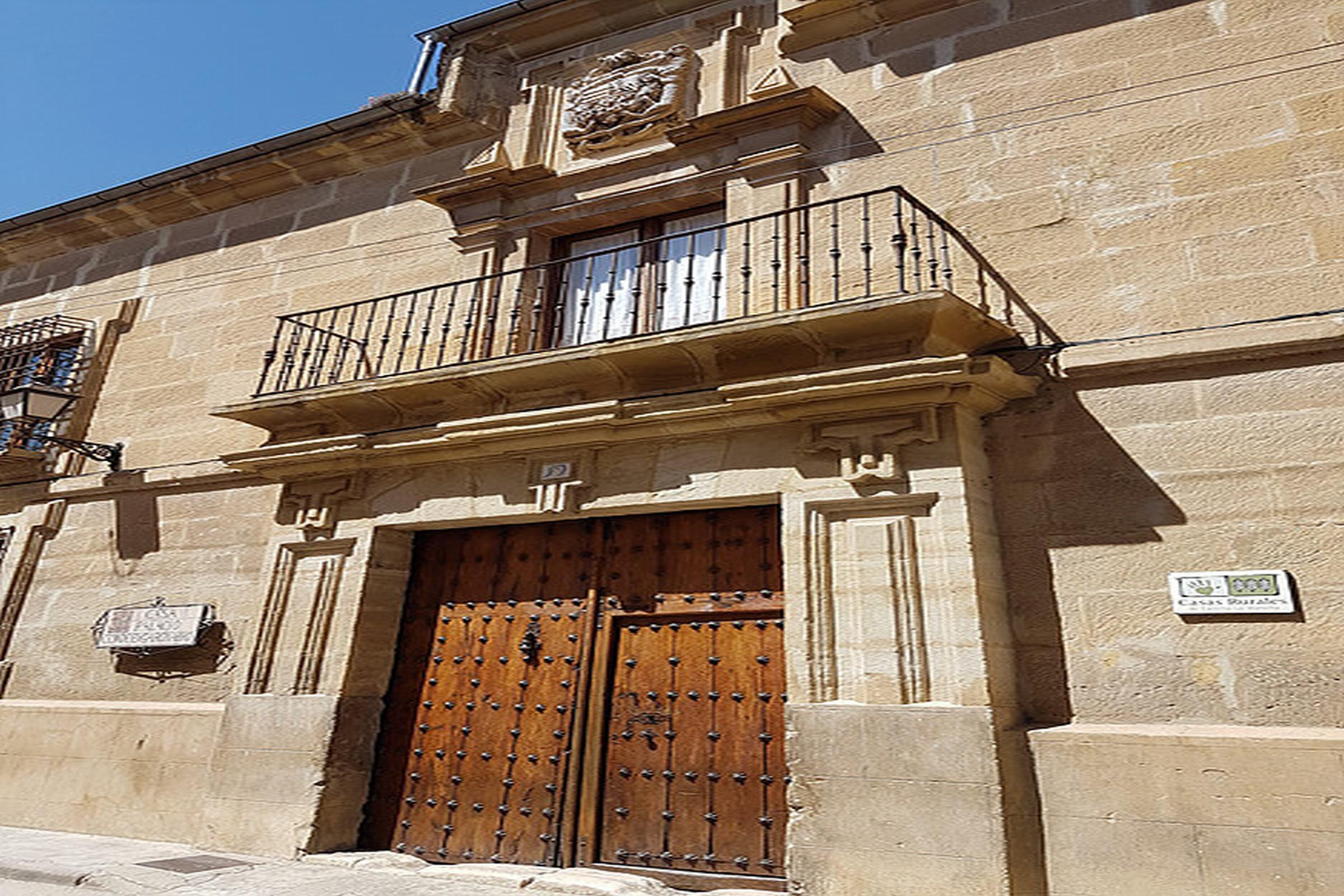 Casa Palacio Conde De Garcinarro Huete Exterior photo